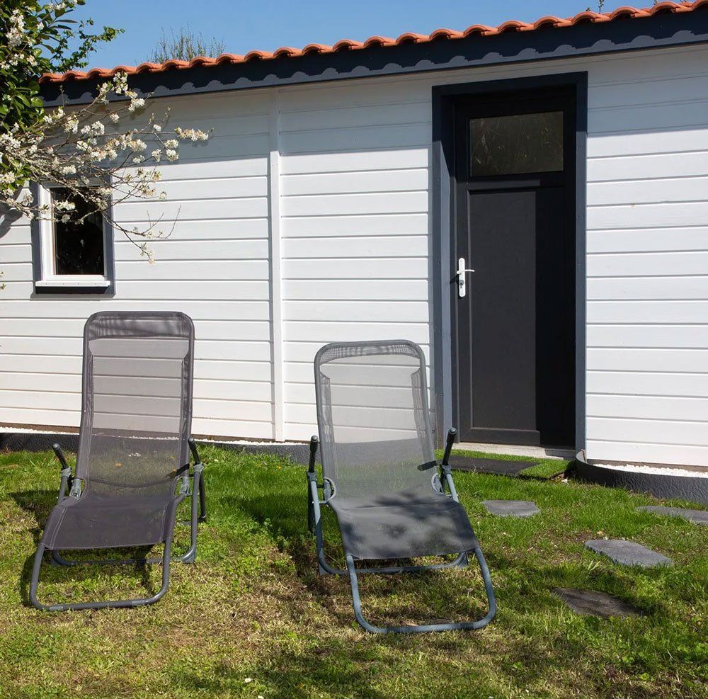 Elit’Home sait vous accompagner dans le remplacement ou la pose en neuf de menuiseries et de protections solaires.